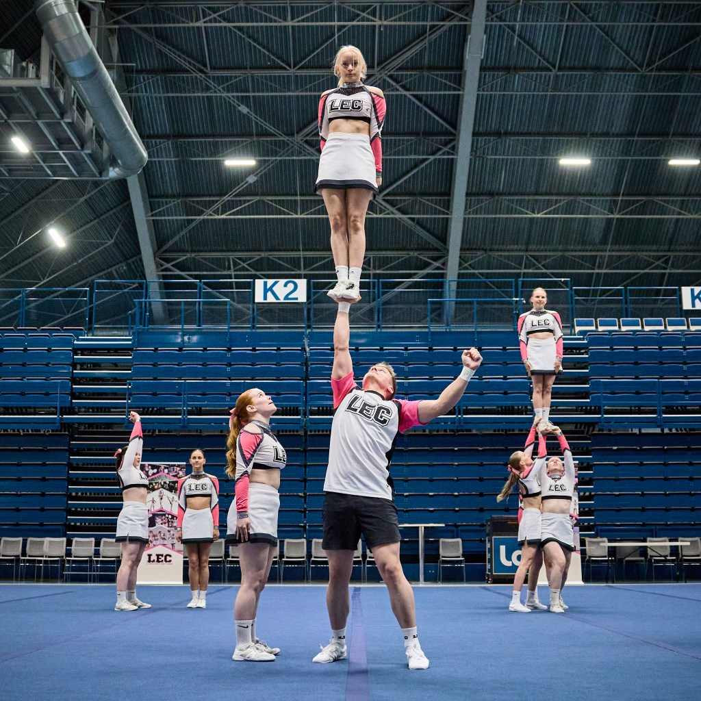 Paristunttitekniikan alkeiskurssi miehille