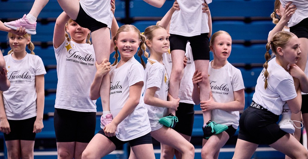 LEC laajentaa Hollolaan!